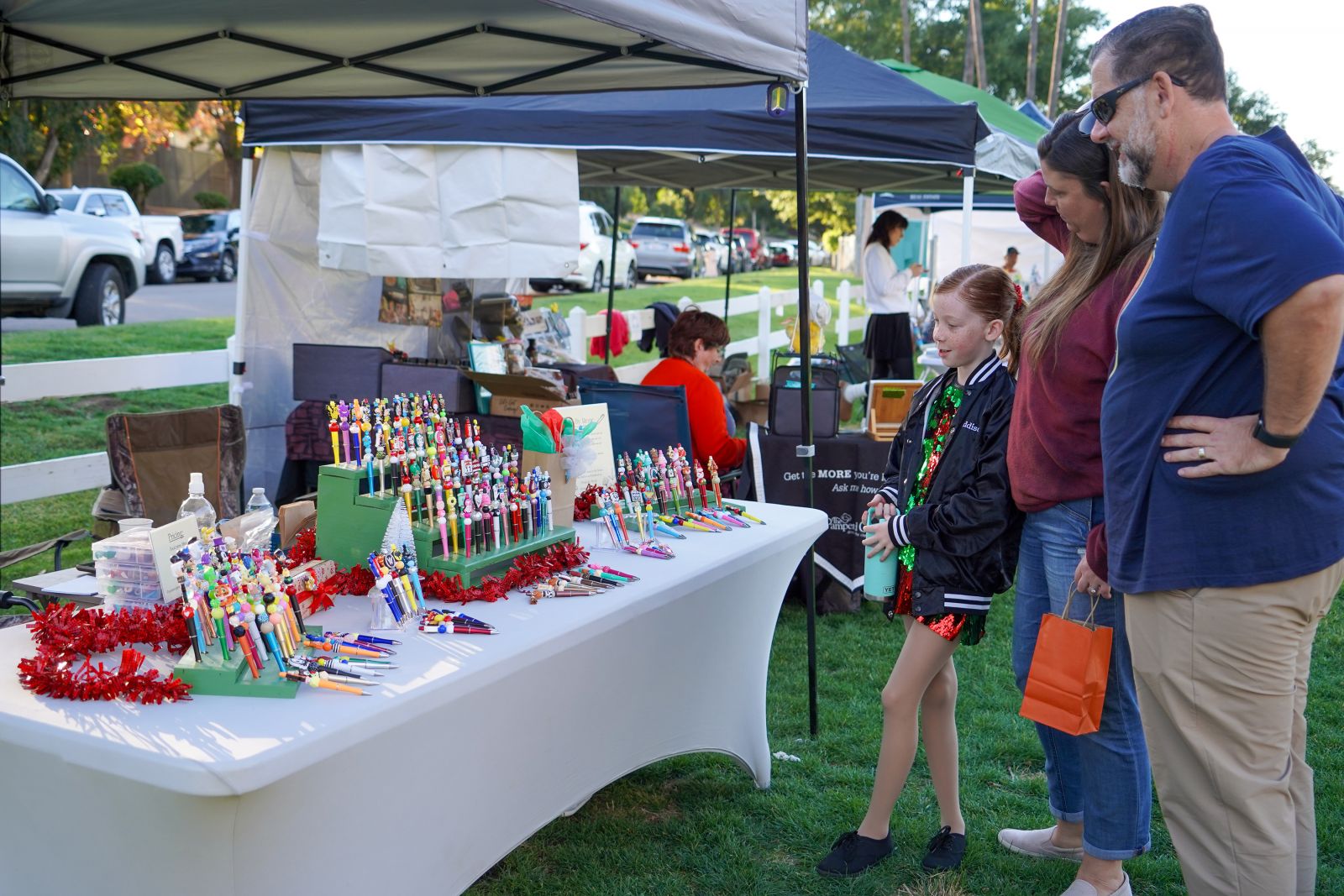 Pens By Rene at the San Diego Country Estates Holiday Fair in the Ramona Oaks Park